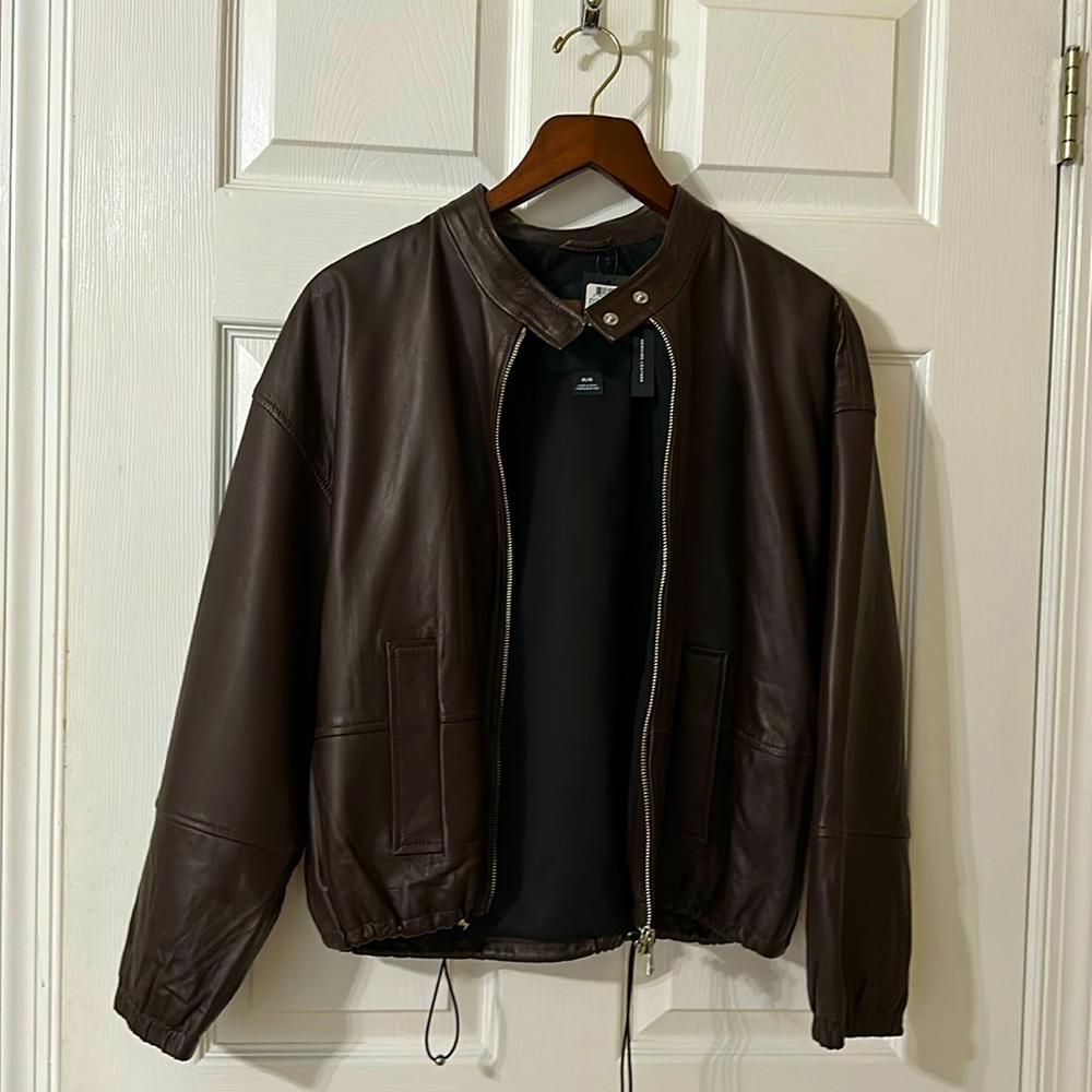 Club Monaco Genuine Leather Bomber Jacket Size M.